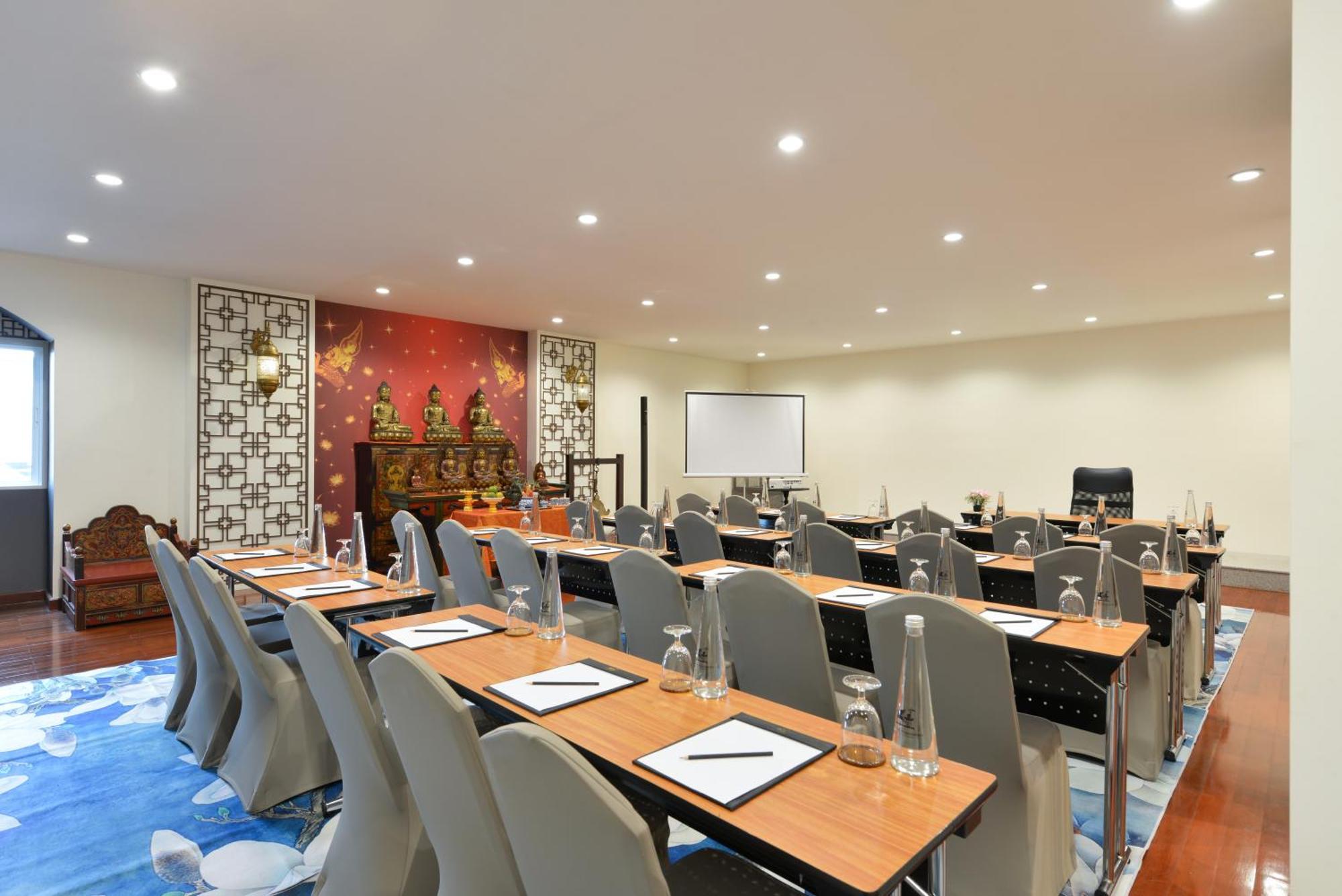 普拉纳科恩别墅酒店–罗莱夏朵 曼谷 外观 照片 Meeting room at the hotel
